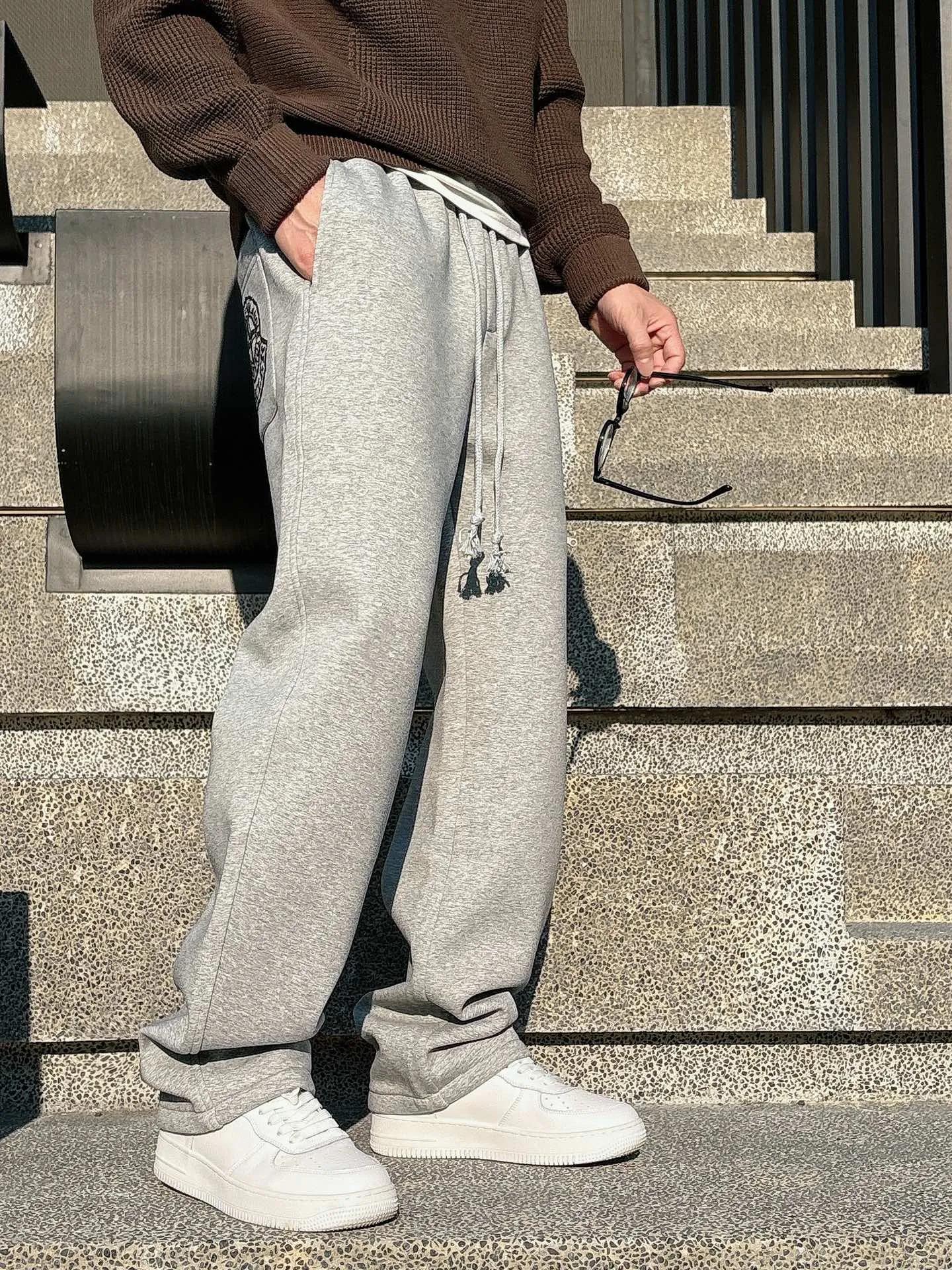 P320 2025 autumn and winter new casual pants 🆕Heavy scimitar pants Color: black and gray Size: M-4XL